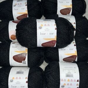 Hue + Me Yarn 9 Skeins Werewolf 152 Chunky Wool Blend Same Dye Lot Lion Brand